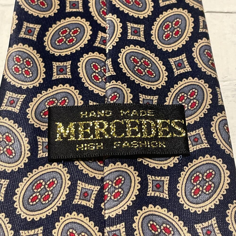 Vintage Merceds Hand Made 100% Silk Tie Navy Cream and Red Geometric Design EUC - Picture 2 of 8